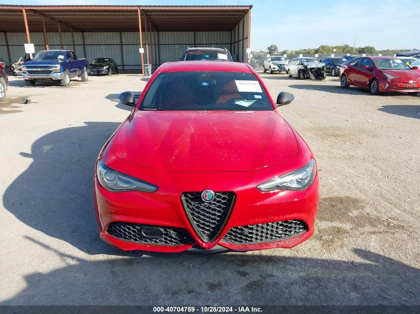 2020 Alfa Romeo Giulia Ti Sport Carbon Rwd VIN: ZARFAMBN4L7637675 Lot: 40704759