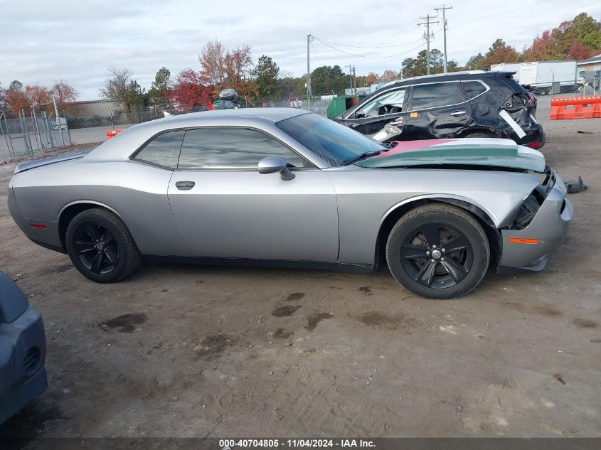 2018 Dodge Challenger Sxt VIN: 2C3CDZAG5JH172401 Lot: 40704805