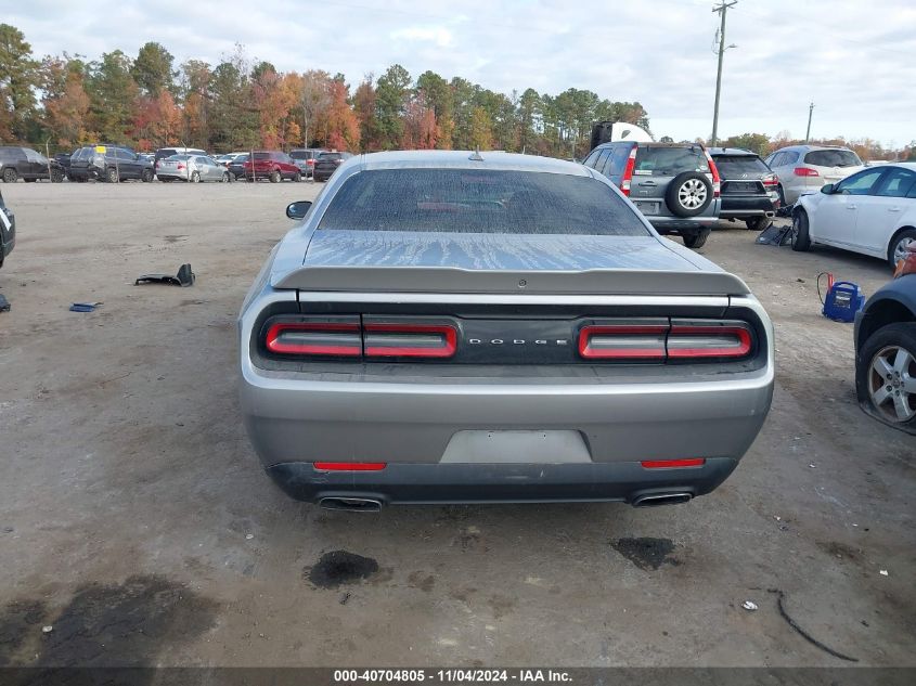 2018 Dodge Challenger Sxt VIN: 2C3CDZAG5JH172401 Lot: 40704805