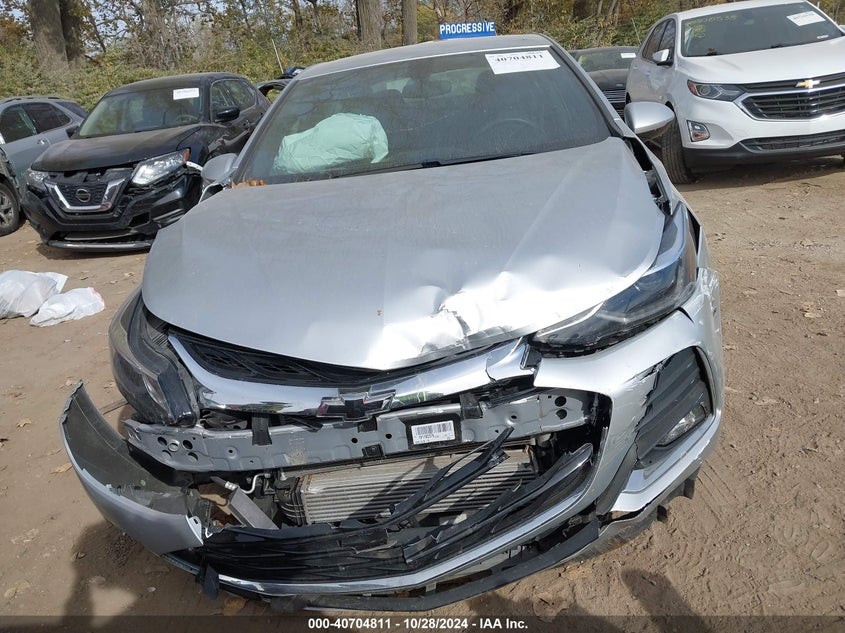 2019 CHEVROLET CRUZE VIN: 1G1BE5SM8K7101927