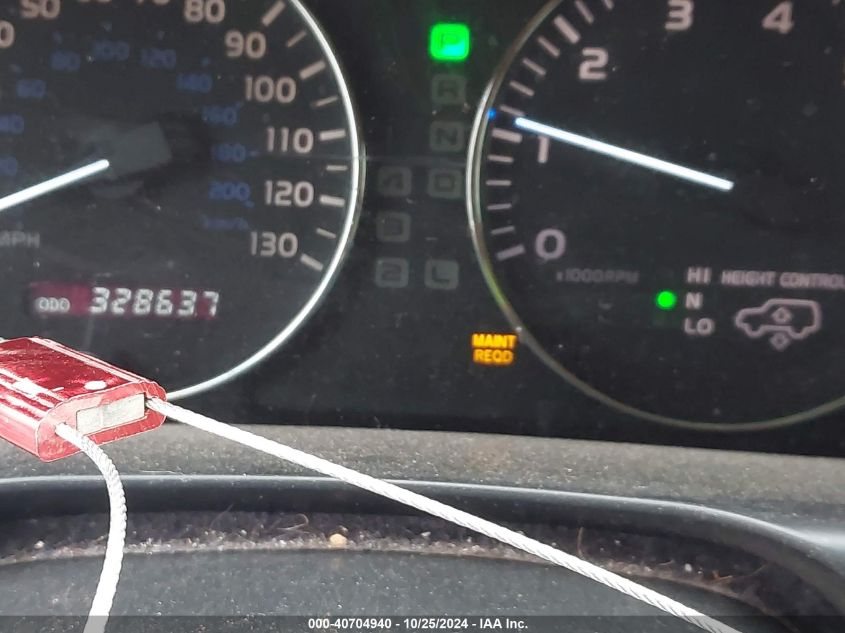 2004 Lexus Lx 470 VIN: JTJHT00W343535923 Lot: 40704940