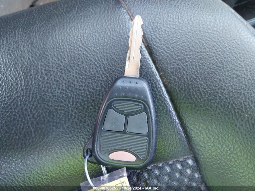 2016 Jeep Compass Latitude VIN: 1C4NJCEA7GD773833 Lot: 40705255