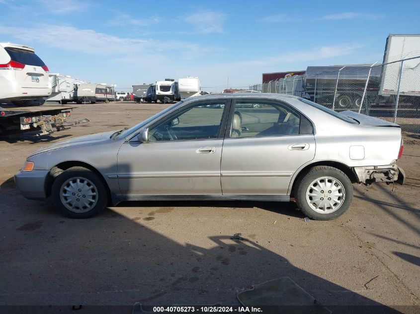 1996 Honda Accord Ex VIN: 1HGCD566XTA060555 Lot: 40705273