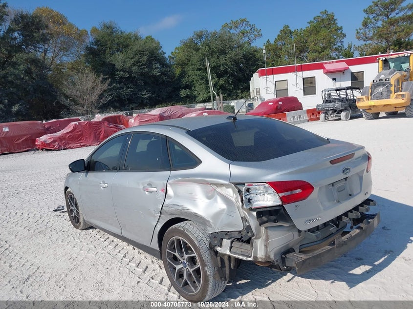 VIN 1FADP3H24HL232170 2017 FORD FOCUS SEL
