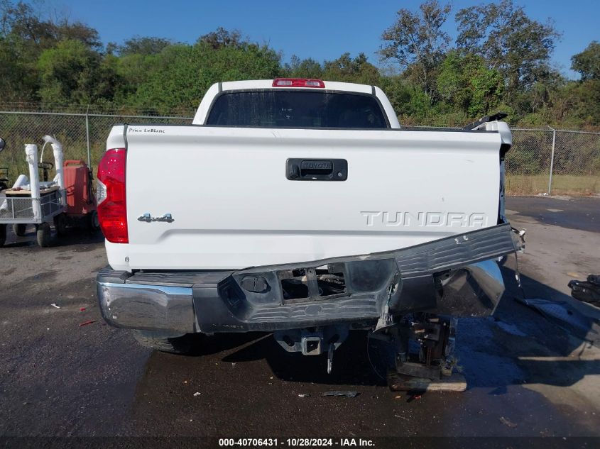 2018 Toyota Tundra Sr5 5.7L V8 VIN: 5TFDW5F18JX695754 Lot: 40706431