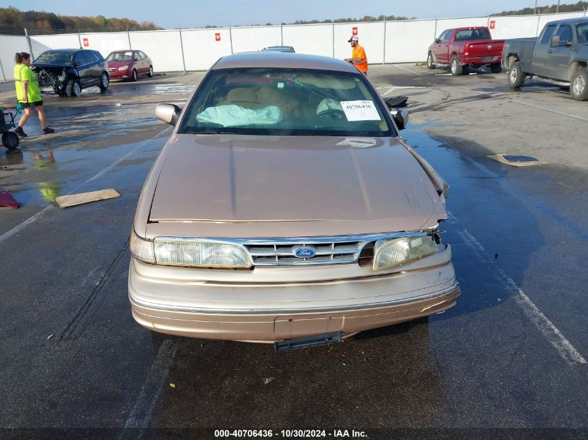 1996 Ford Crown Victoria VIN: 2FALP73W4TX210047 Lot: 40706436