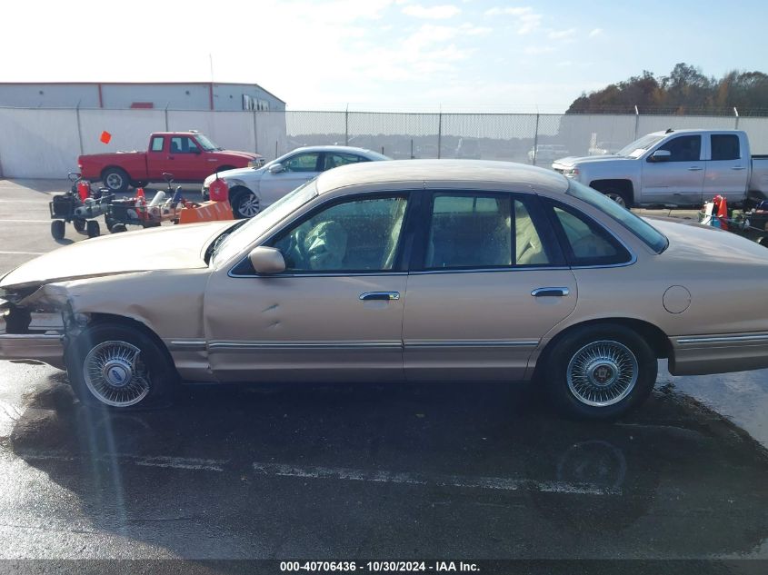 1996 Ford Crown Victoria VIN: 2FALP73W4TX210047 Lot: 40706436