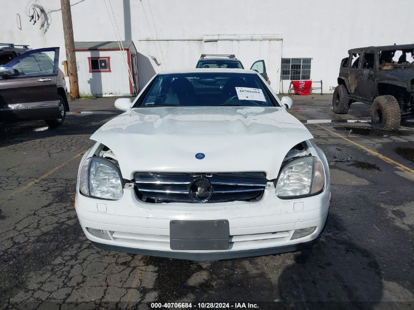 1999 Mercedes-Benz Slk 230 Kompressor VIN: WDBKK47F6XF137793 Lot: 40706684