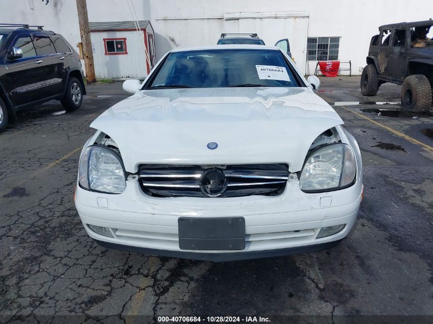 1999 Mercedes-Benz Slk 230 Kompressor VIN: WDBKK47F6XF137793 Lot: 40706684