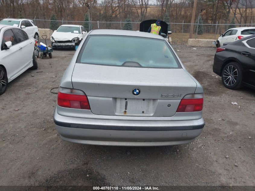 2000 BMW 528 I Automatic VIN: WBADM6340YGU25385 Lot: 40707110