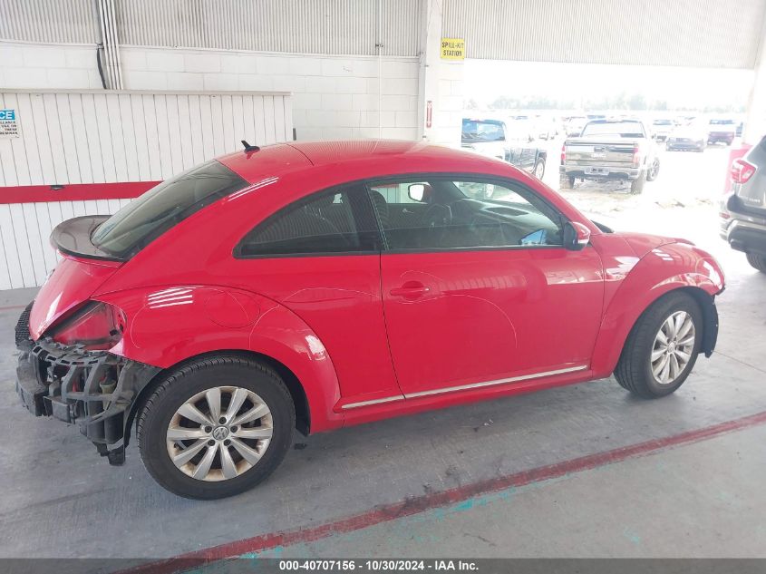 2019 Volkswagen Beetle 2.0T Final Edition Se/2.0T Final Edition Sel/2.0T S VIN: 3VWFD7AT1KM709890 Lot: 40707156