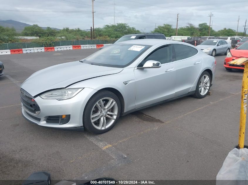 VIN 5YJSA1AC3DFP10537 2013 TESLA MODEL S no.2