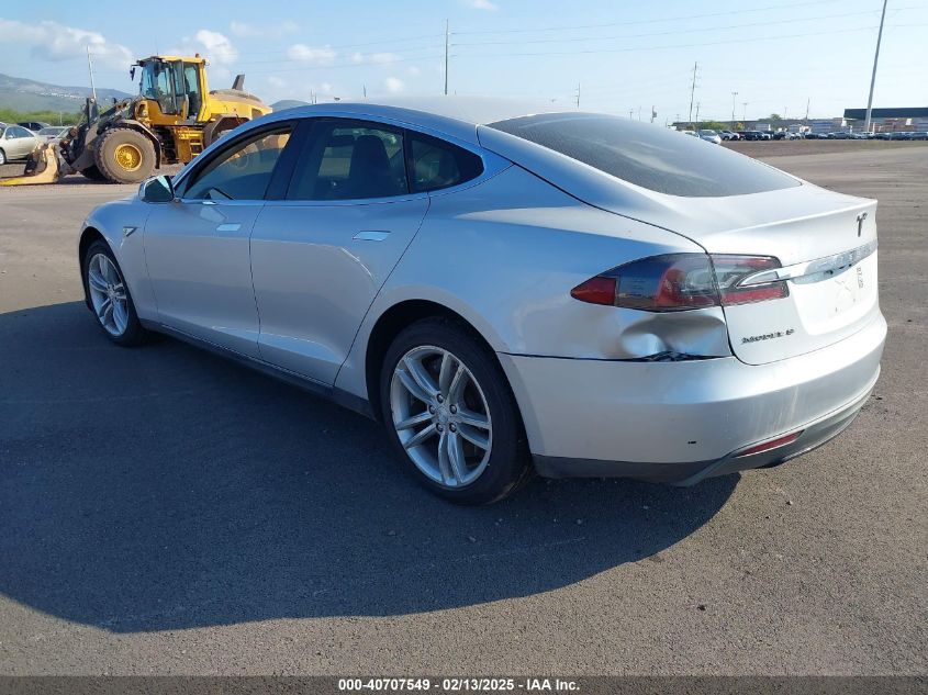 VIN 5YJSA1AC3DFP10537 2013 TESLA MODEL S no.3