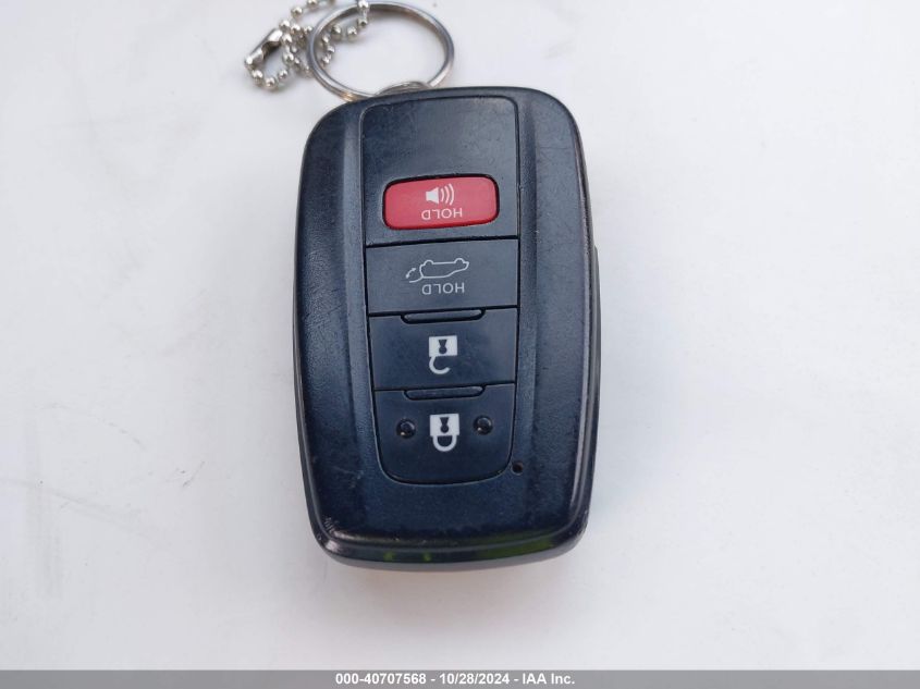 VIN JTMEWRFV7KJ022912 2019 TOYOTA RAV4 HYBRID XSE