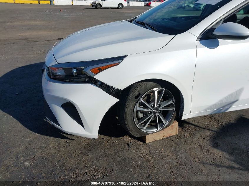 2022 Kia Forte Lxs VIN: 3KPF24AD0NE446726 Lot: 40707936