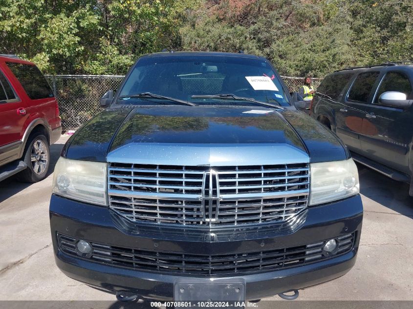 2011 Lincoln Navigator L VIN: 5LMJJ3H54BEJ01303 Lot: 40708601