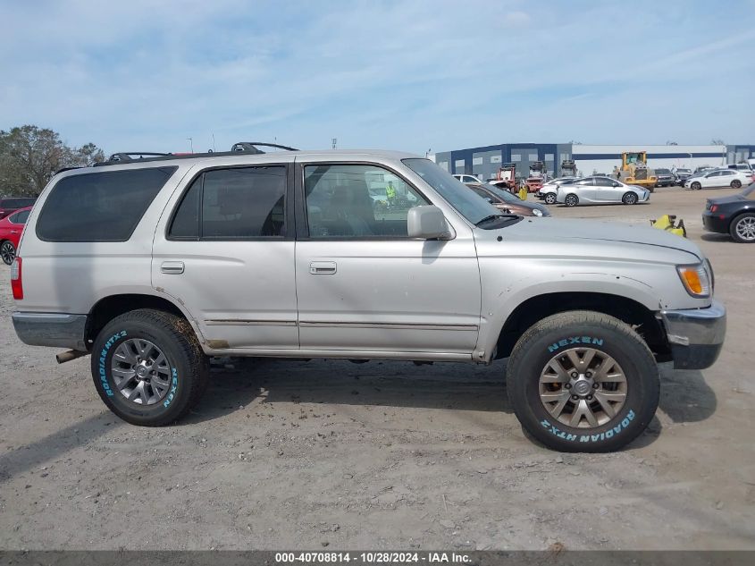 1999 Toyota 4Runner Sr5 V6 VIN: JT3GN86R1X0113281 Lot: 40708814