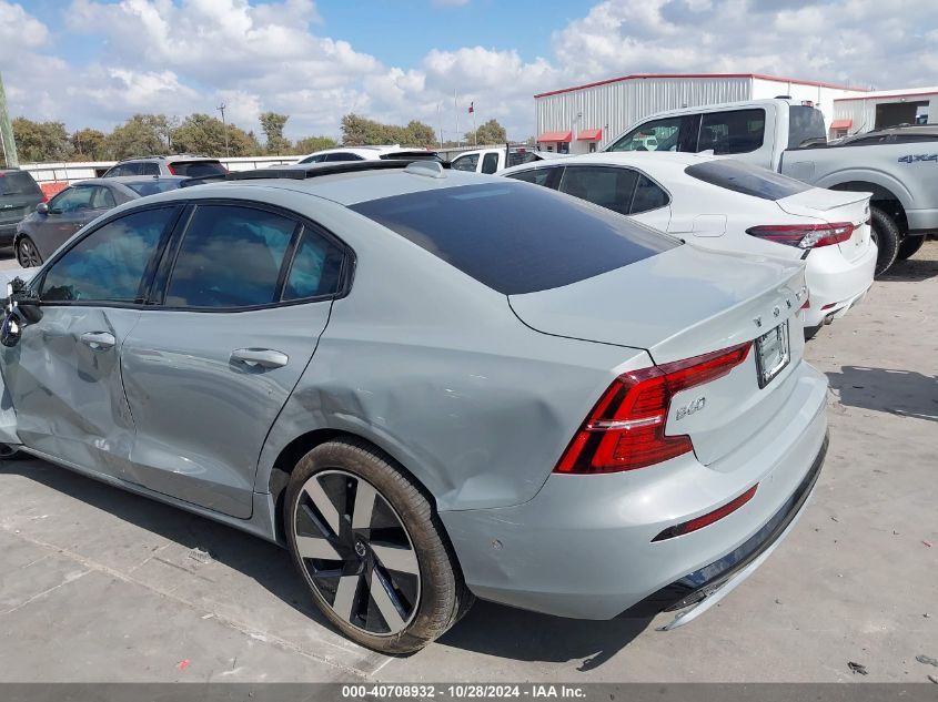 2024 Volvo S60 T8 Plus Dark Theme VIN: 7JRH60FL9RG307269 Lot: 40708932