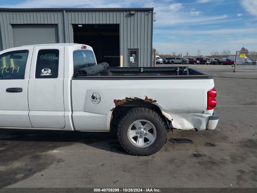 2008 Dodge Dakota Sxt VIN: 1D7HE32K38S613353 Lot: 40709299