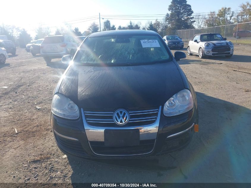 2010 Volkswagen Jetta Se VIN: 3VWRX7AJ6AM051789 Lot: 40709354