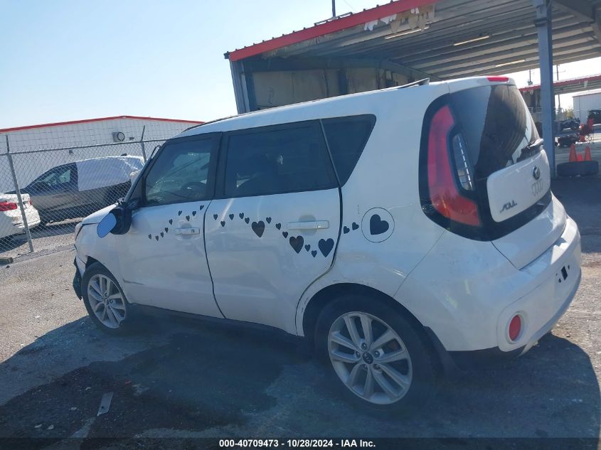 2018 Kia Soul + VIN: KNDJP3A52J7898900 Lot: 40709473