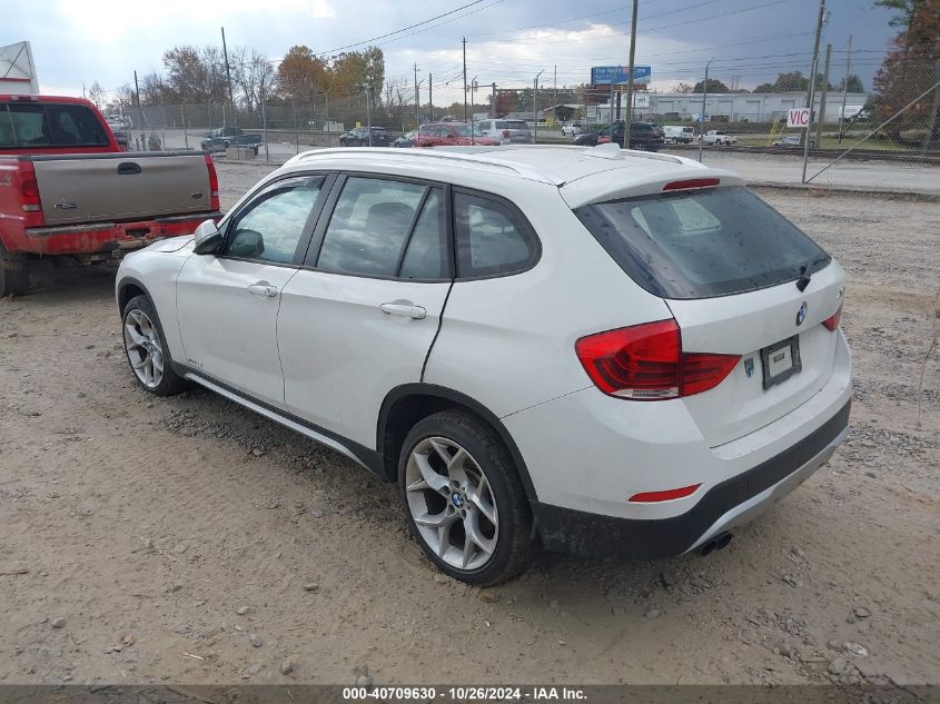 VIN WBAVL1C5XFVY28687 2015 BMW X1, Xdrive28I no.3