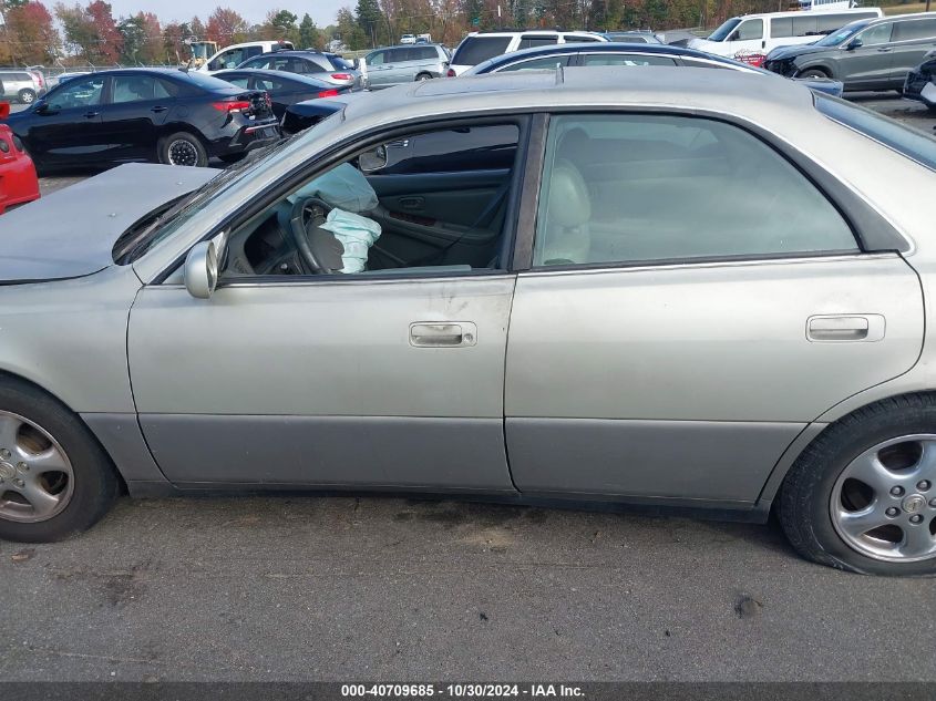 1997 Lexus Es 300 VIN: JT8BF22G5V0025169 Lot: 40709685