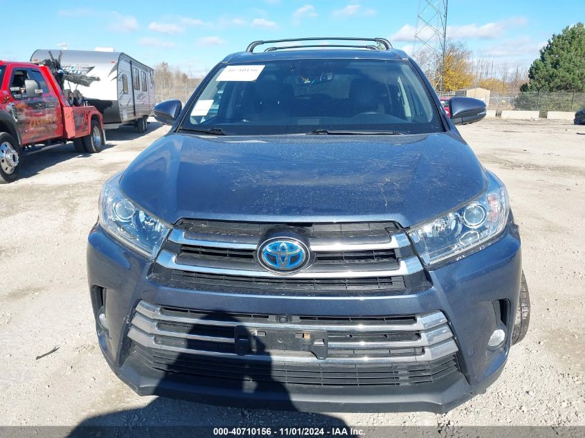 2017 Toyota Highlander Hybrid Limited Platinum VIN: 5TDDGRFH4HS035731 Lot: 40710156