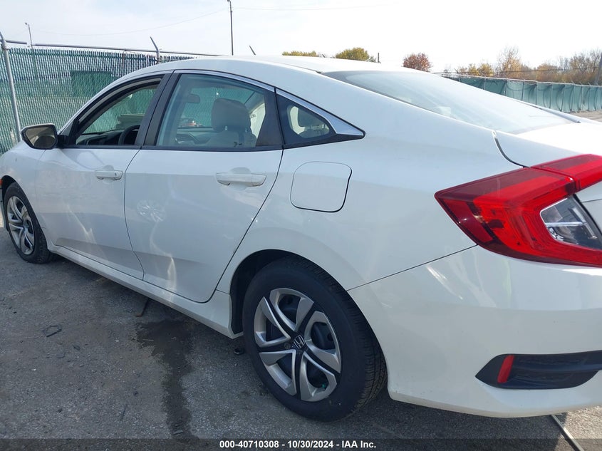 VIN 19XFC2F57HE025531 2017 HONDA CIVIC LX