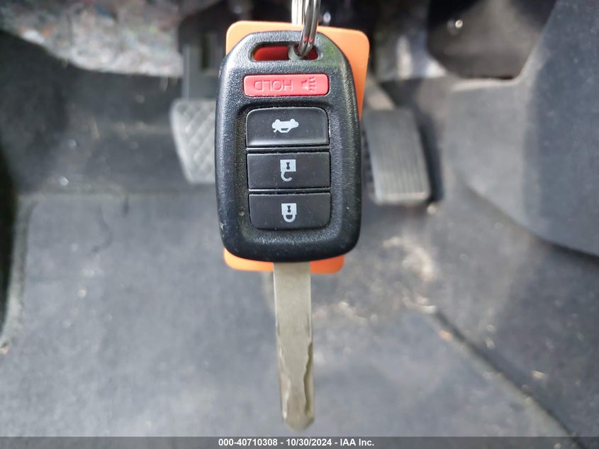VIN 19XFC2F57HE025531 2017 HONDA CIVIC LX