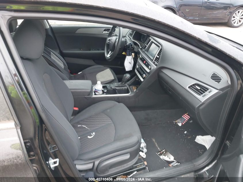 VIN 5NPE24AF4KH801191 2019 HYUNDAI SONATA SE