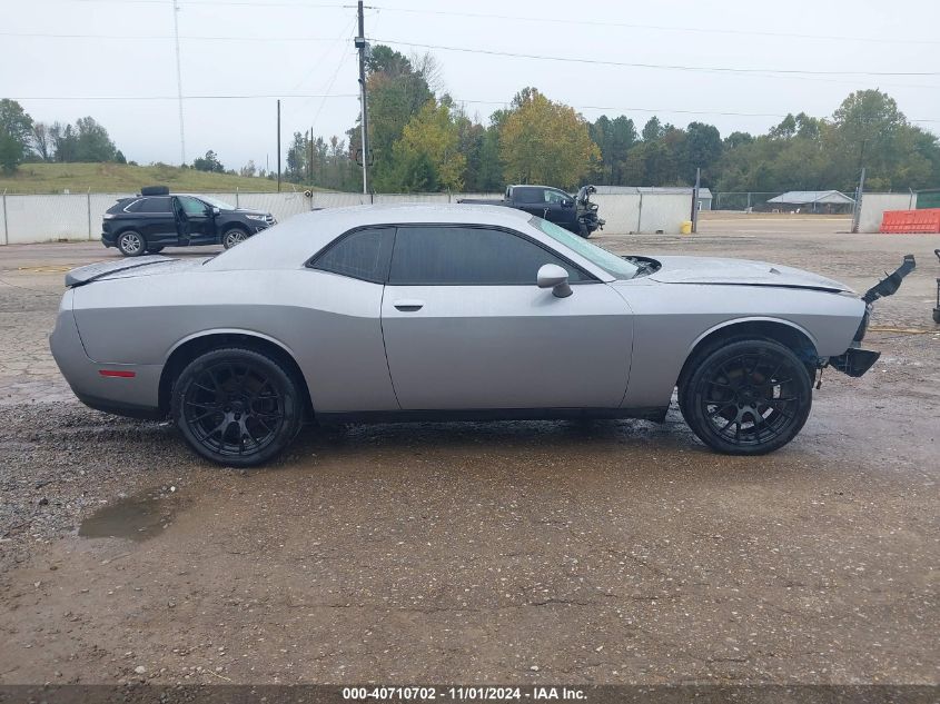 2018 Dodge Challenger Sxt VIN: 2C3CDZAG0JH131447 Lot: 40710702