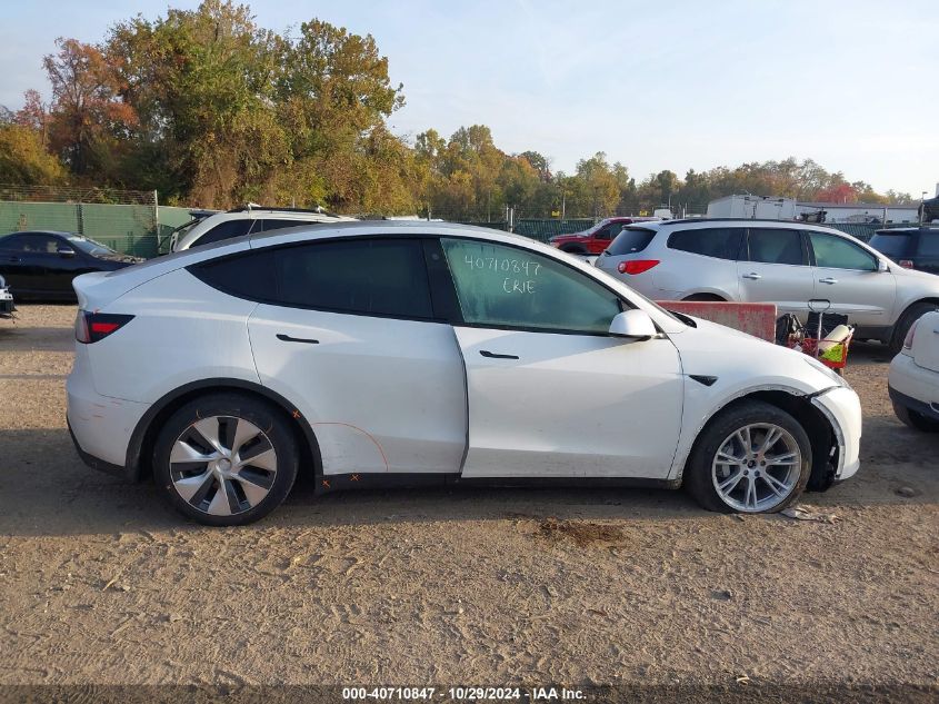 2021 Tesla Model Y Long Range Dual Motor All-Wheel Drive VIN: 5YJYGDEE5MF204407 Lot: 40710847