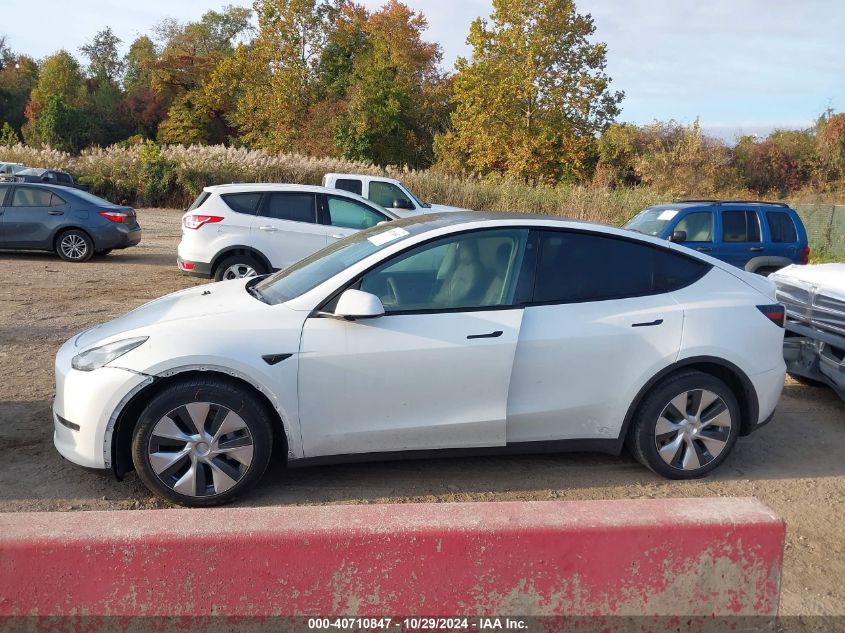 2021 Tesla Model Y Long Range Dual Motor All-Wheel Drive VIN: 5YJYGDEE5MF204407 Lot: 40710847