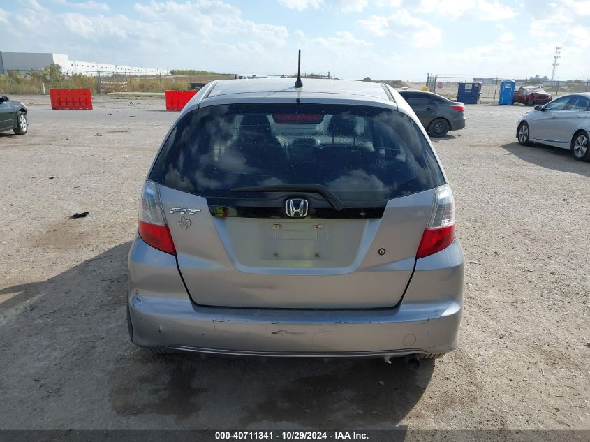 2010 Honda Fit VIN: JHMGE8H23AS010627 Lot: 40711341