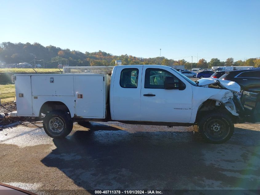 2008 GMC Sierra 2500Hd Work Truck VIN: 1GDHK29K18E216558 Lot: 40711378