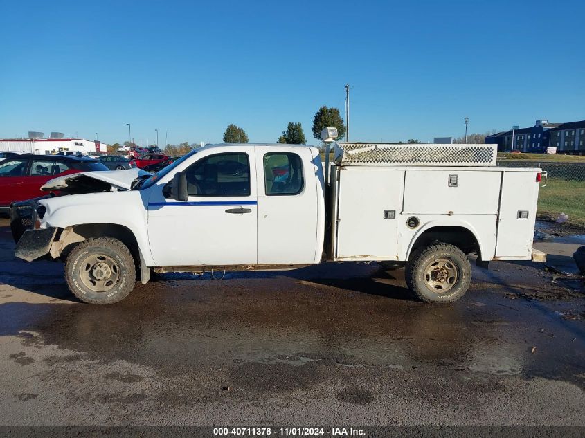 2008 GMC Sierra 2500Hd Work Truck VIN: 1GDHK29K18E216558 Lot: 40711378