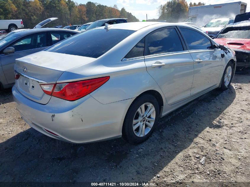 VIN 5NPEB4AC5DH663489 2013 Hyundai Sonata, Gls no.4