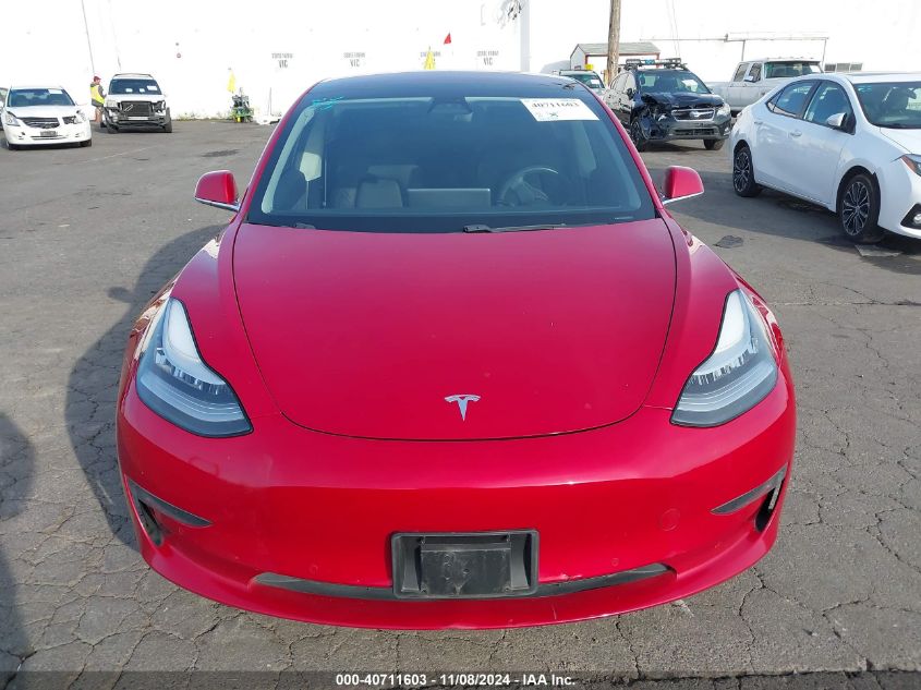 2018 Tesla Model 3 Long Range/Performance VIN: 5YJ3E1EB0JF091613 Lot: 40711603