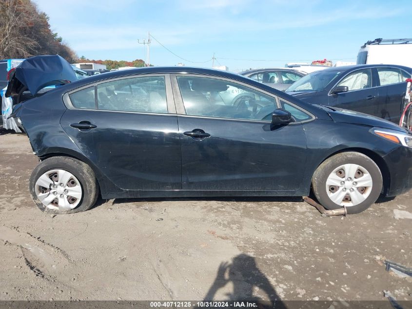 2017 Kia Forte Lx VIN: 3KPFK4A70HE084329 Lot: 40712125