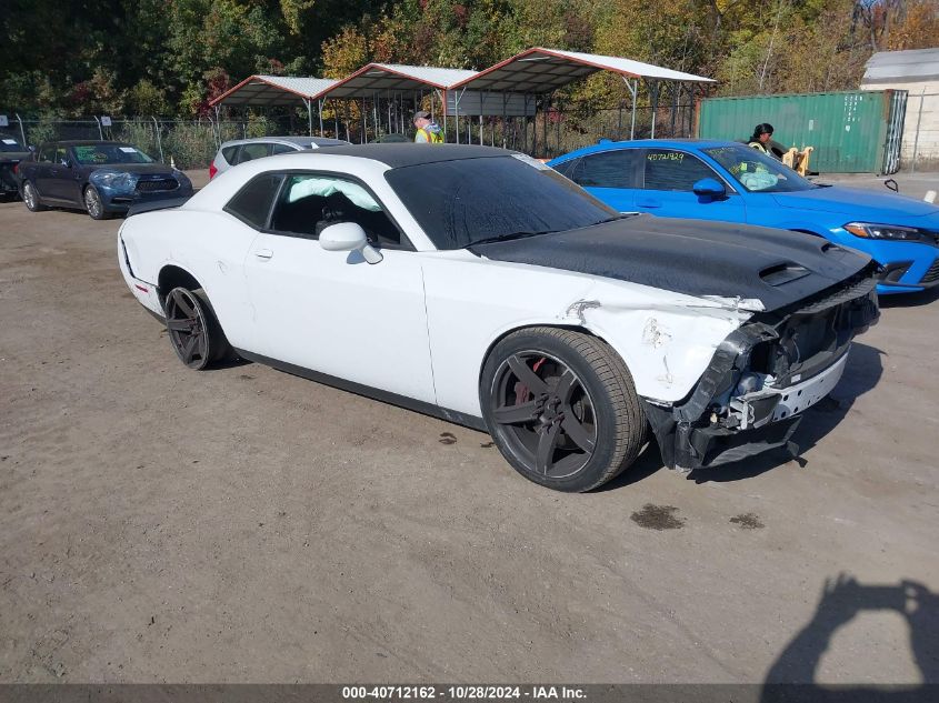 VIN 2C3CDZC9XKH744014 2019 DODGE CHALLENGER no.1