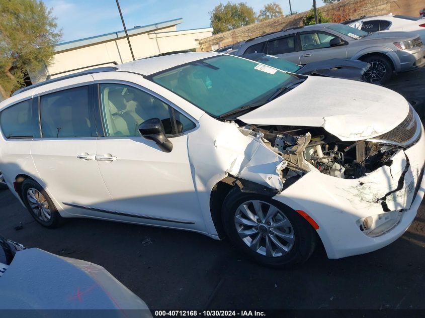 2018 Chrysler Pacifica Touring L VIN: 2C4RC1BG6JR142505 Lot: 40712168