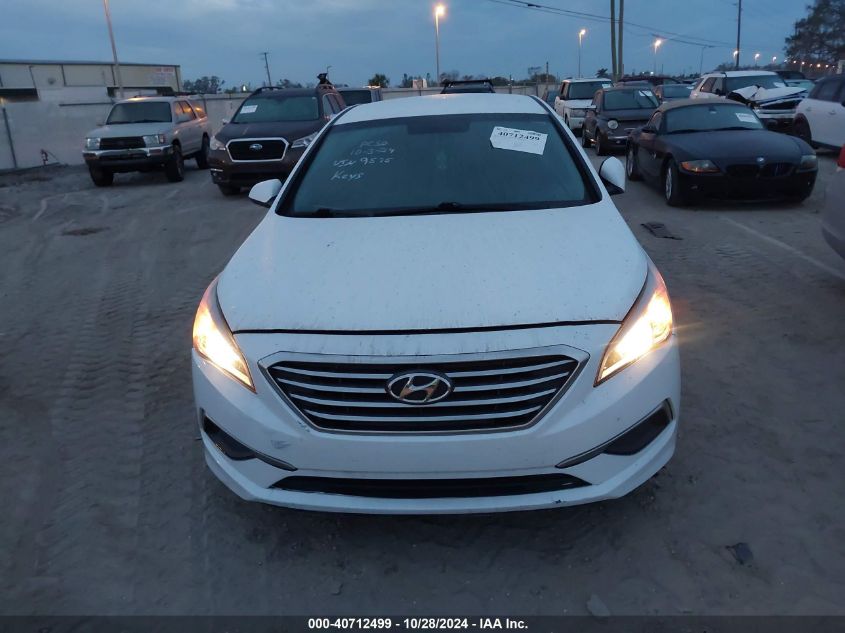 2017 Hyundai Sonata VIN: 5NPE24AF4HH489575 Lot: 40712499