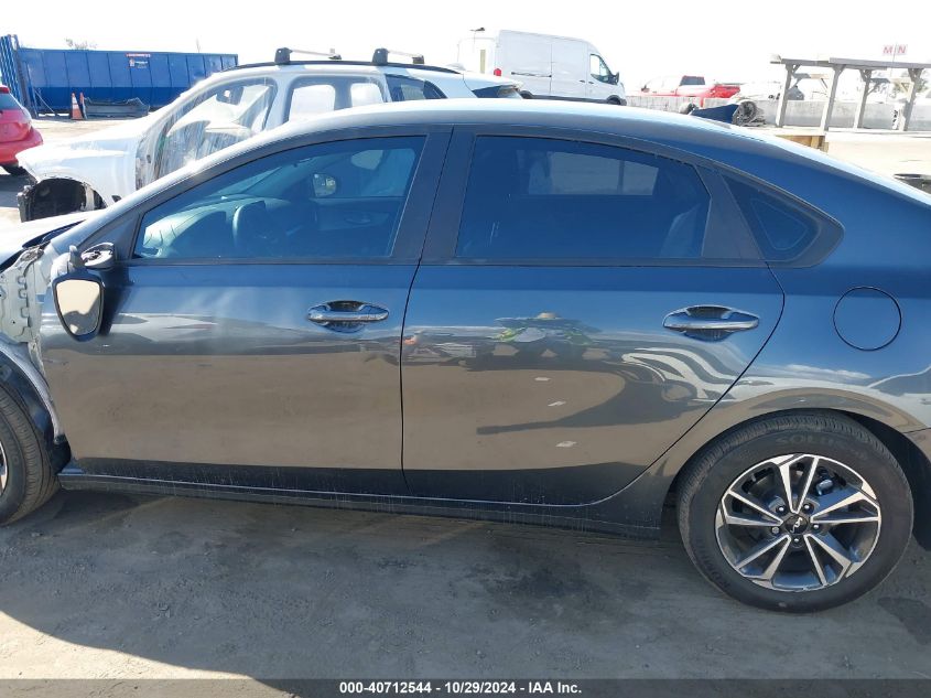 2023 Kia Forte Lxs VIN: 3KPF24AD6PE642639 Lot: 40712544