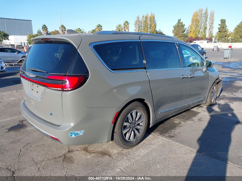 2021 CHRYSLER PACIFICA HYBRID LIMITED - 2C4RC1S73MR553428