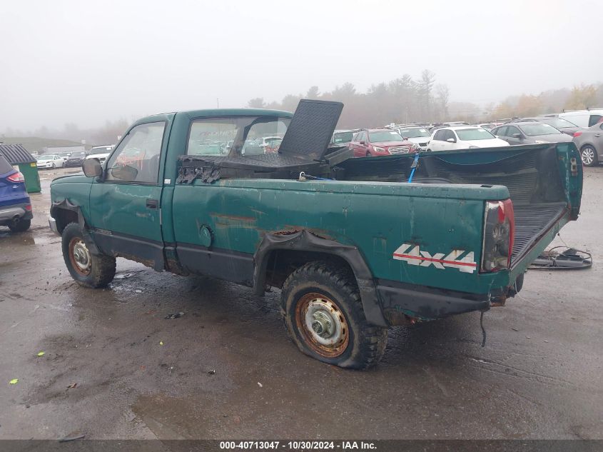 1989 GMC Sierra K2500 VIN: 2GTFK24K2K1560024 Lot: 40713047