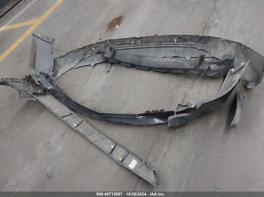 2017 TOYOTA RAV4 LE - JTMZFREV8HD093823