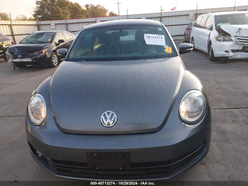 2013 Volkswagen Beetle 2.5L VIN: 3VWJX7AT2DM673261 Lot: 40713274