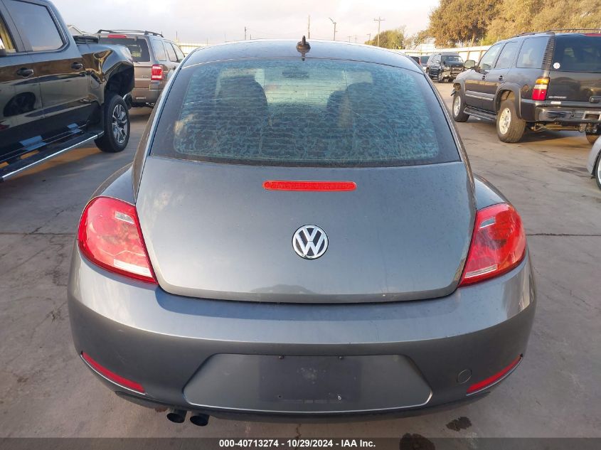 2013 Volkswagen Beetle 2.5L VIN: 3VWJX7AT2DM673261 Lot: 40713274