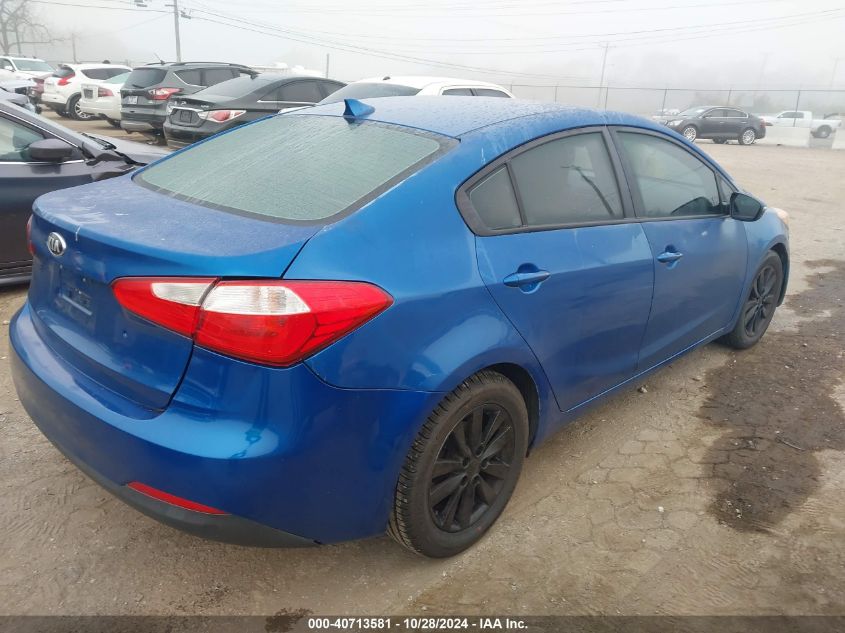 VIN KNAFX4A69F5255805 2015 KIA FORTE no.4